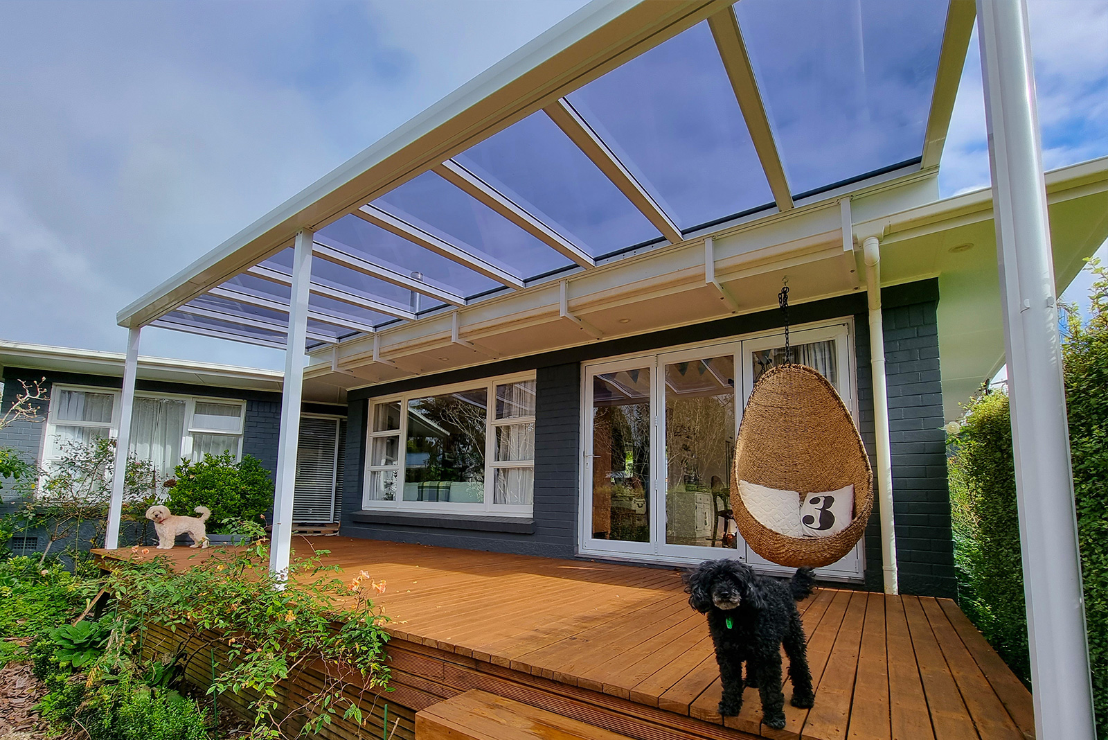 home shade systems with cantilever umbrellas and outdoor room systems